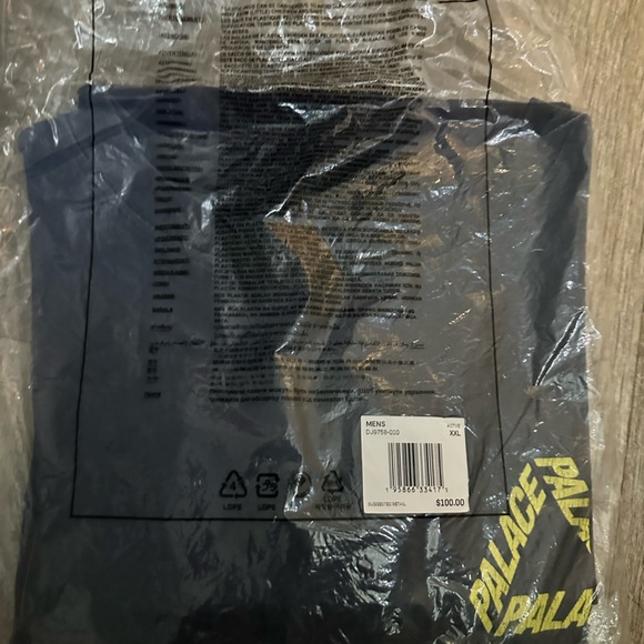 Vintage Palace Skateboarding 2XL - Picture 2 of 5